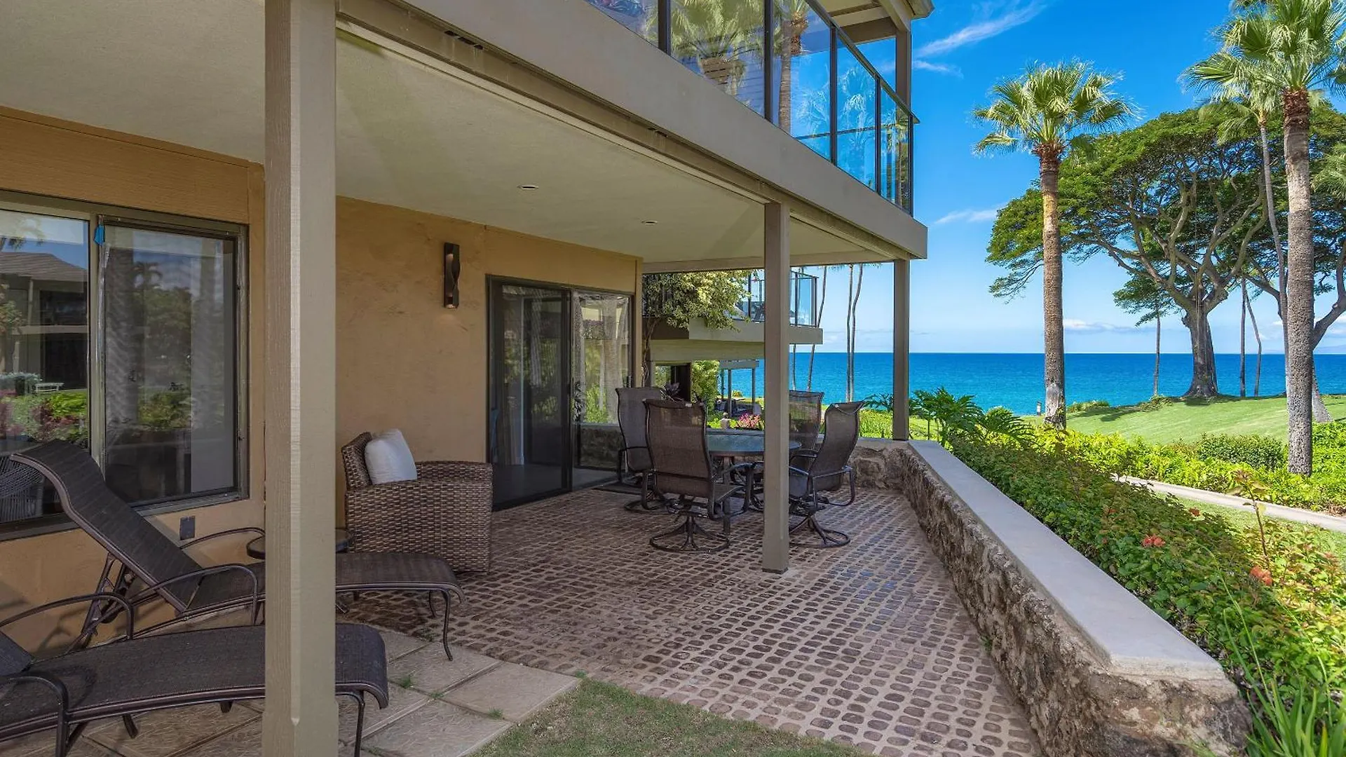 Holiday home Wailea Elua Village 1201 - Stunning & Ocean Front!